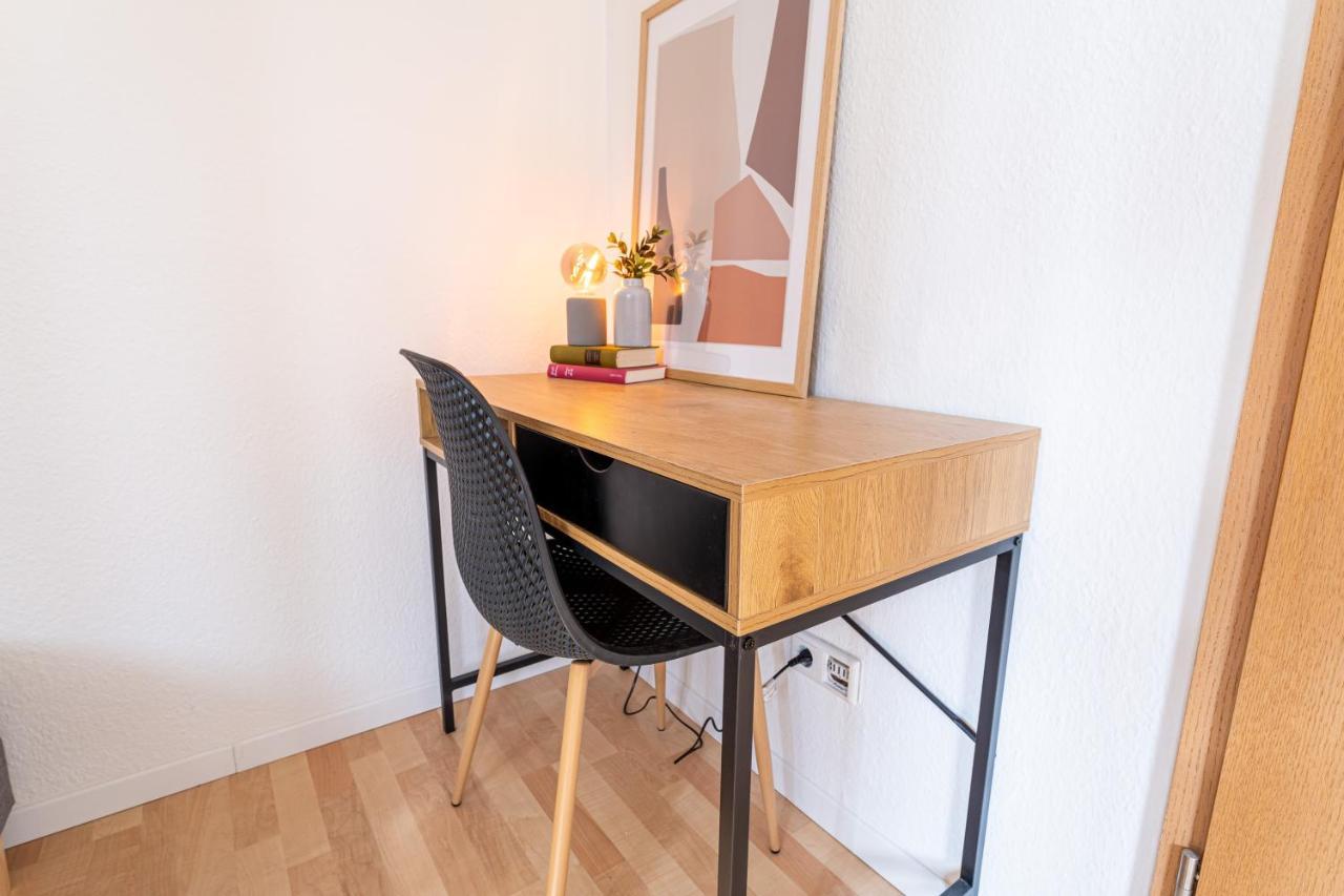 Vollausgtesttattes Modernes Studio,Nahe Btu,Netflix,Kostenloser Tiefgaragenstellplatz Cottbus Dış mekan fotoğraf