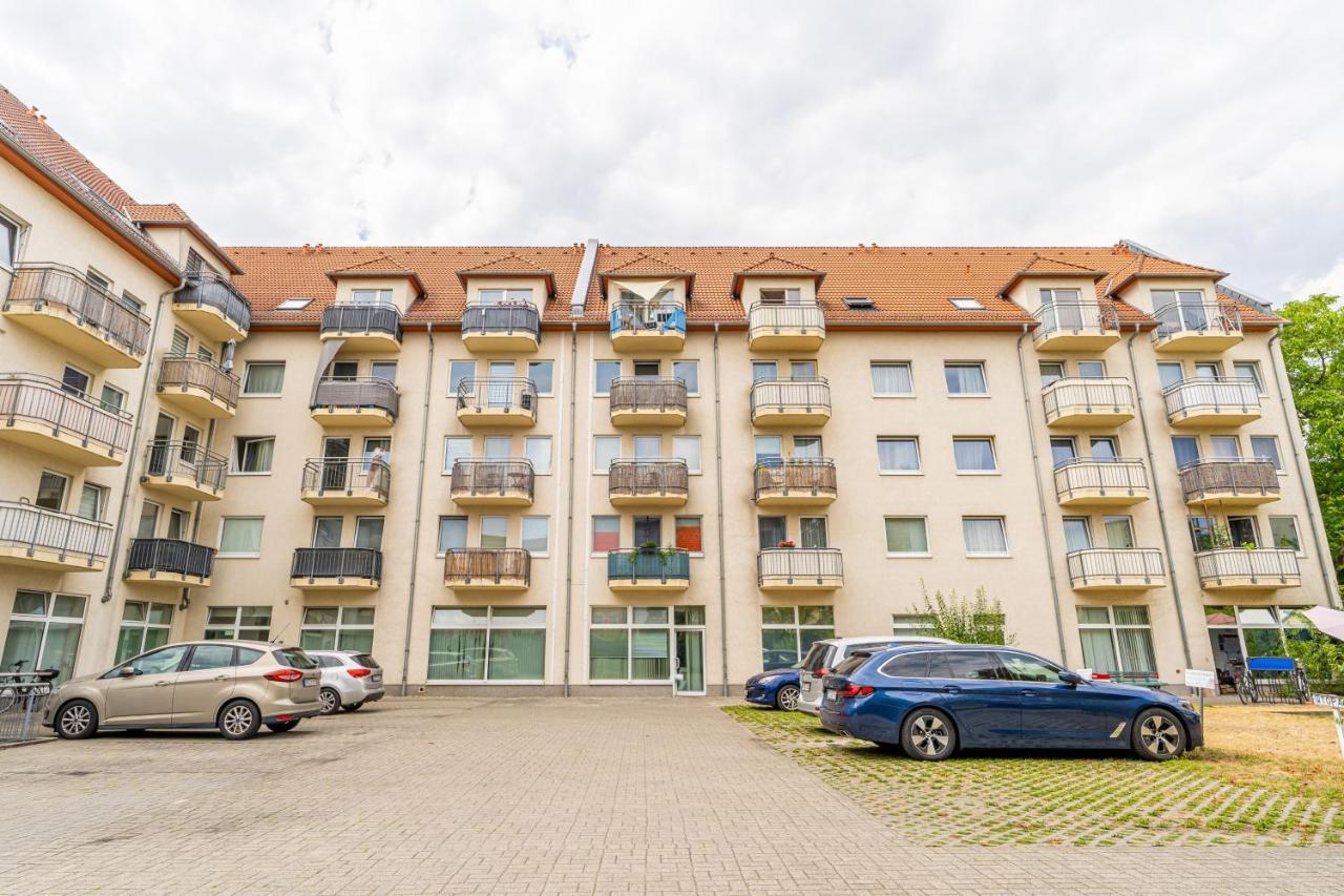 Vollausgtesttattes Modernes Studio,Nahe Btu,Netflix,Kostenloser Tiefgaragenstellplatz Cottbus Dış mekan fotoğraf